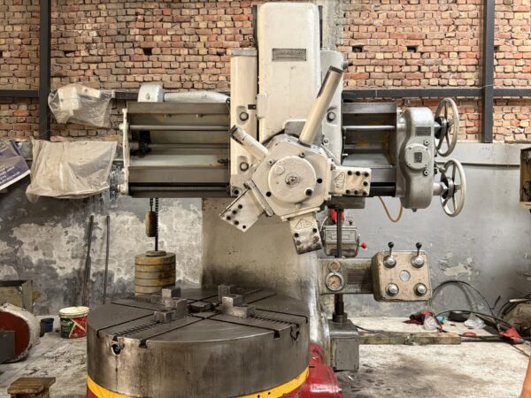 used-webster-bennett-42-ev-vtl