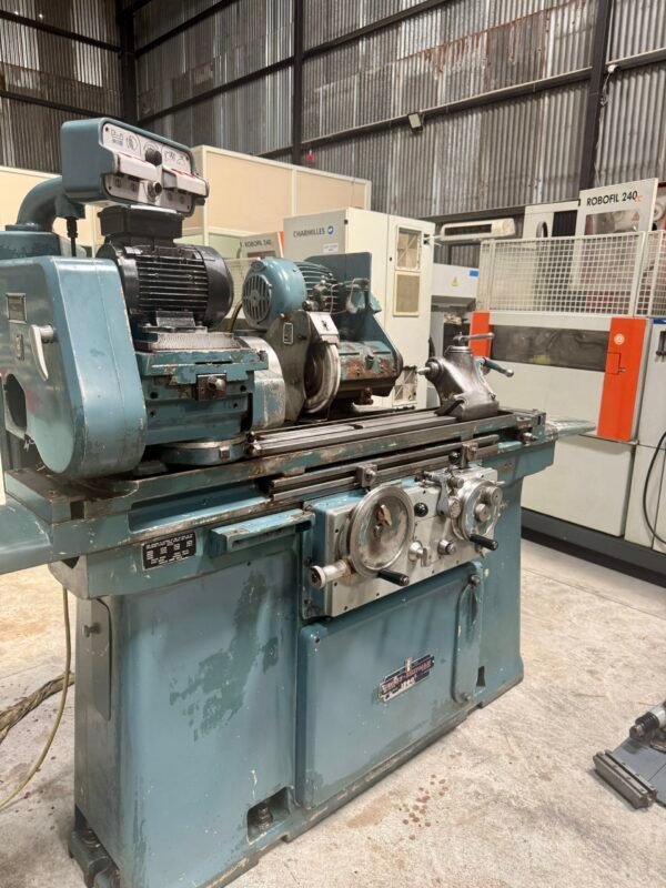cylindrical grinding machine