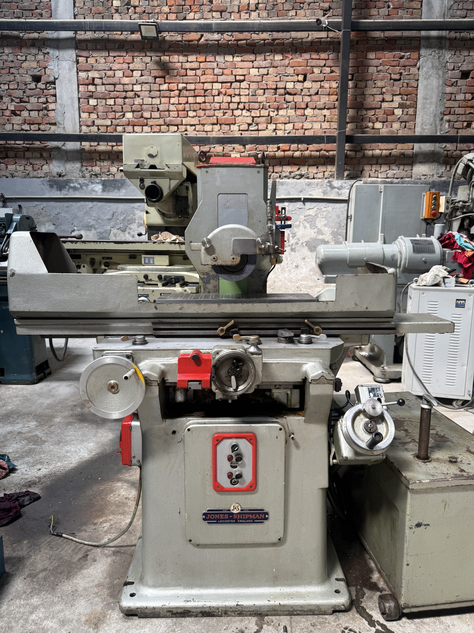 Surface Grinding Machine