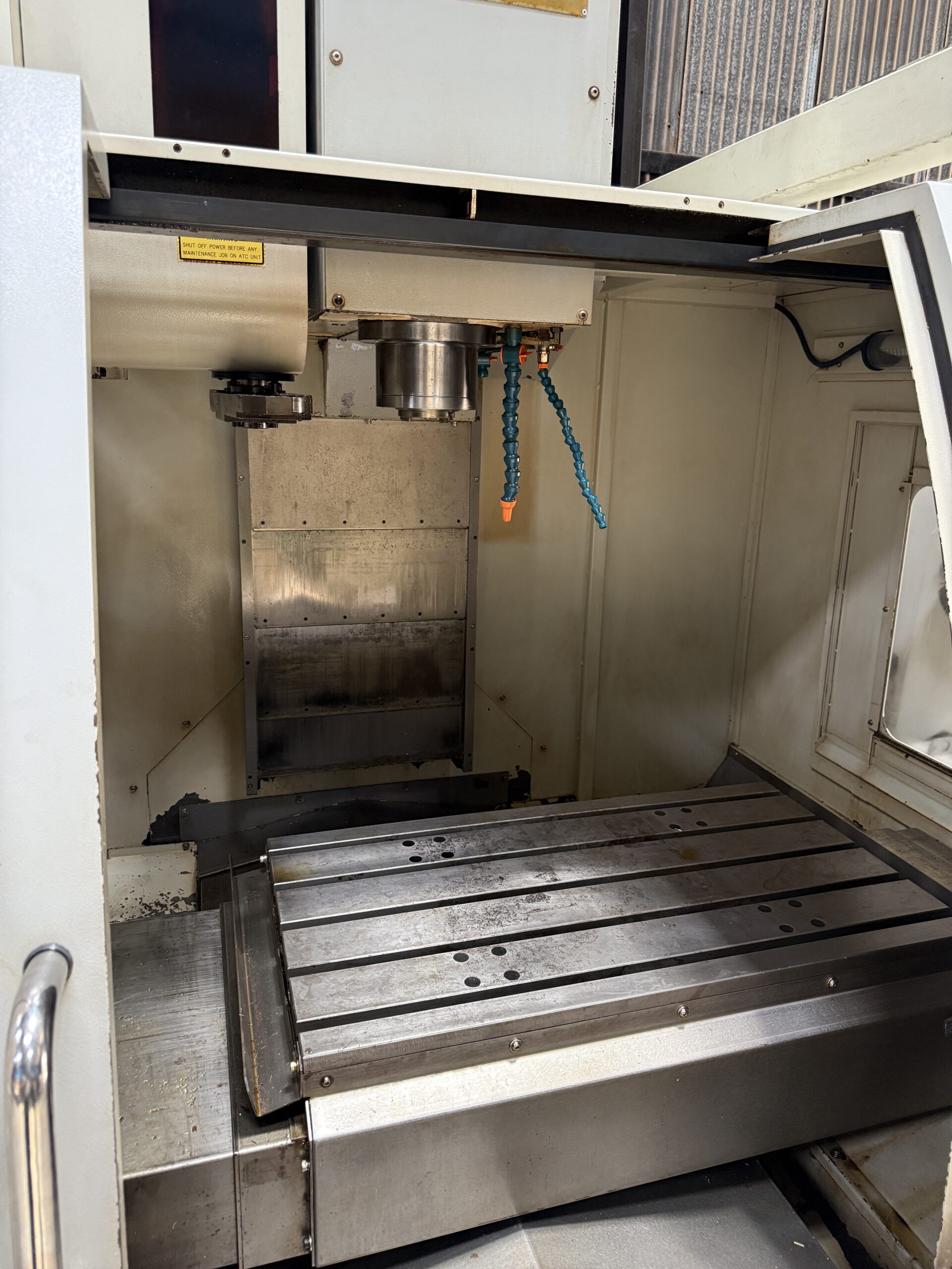 Litz CV-800 VMC Machine