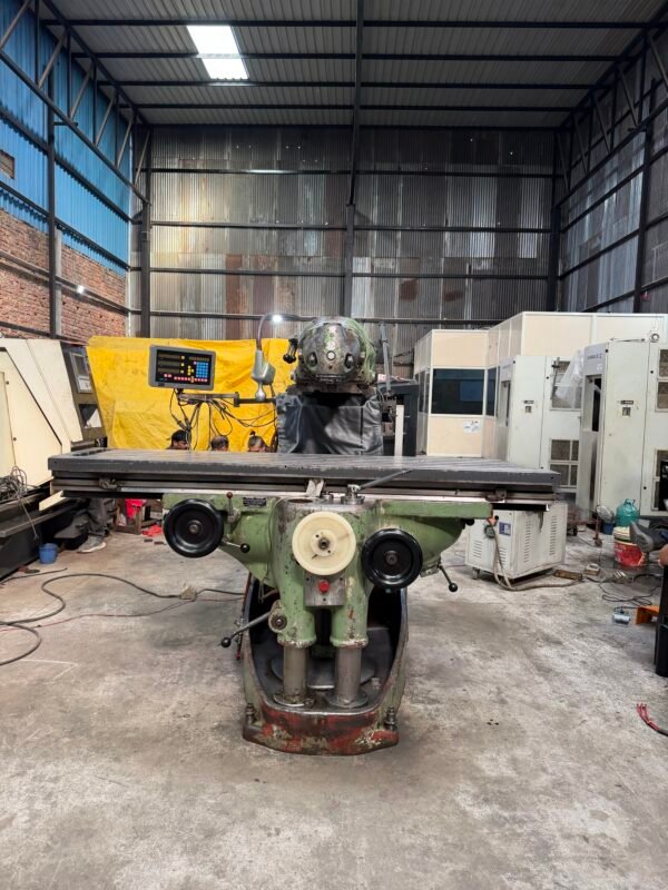 Huron KU6 Universal Milling Machine