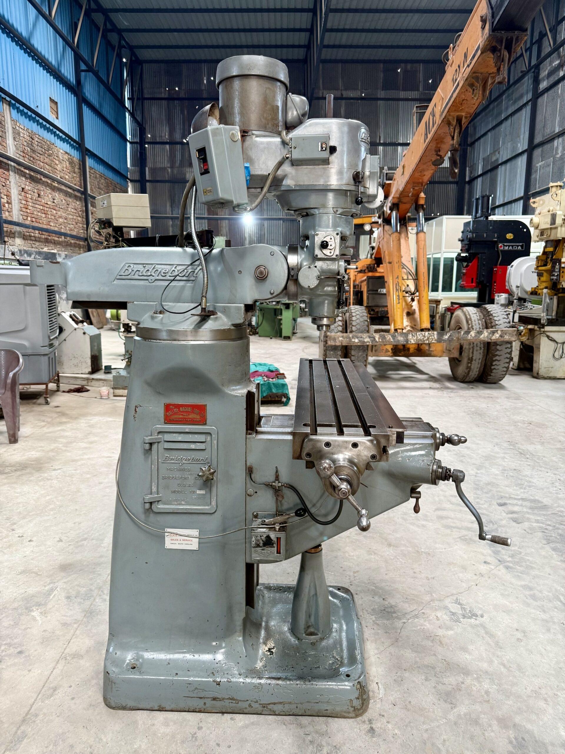 Bridgeport milling machine - Image 10