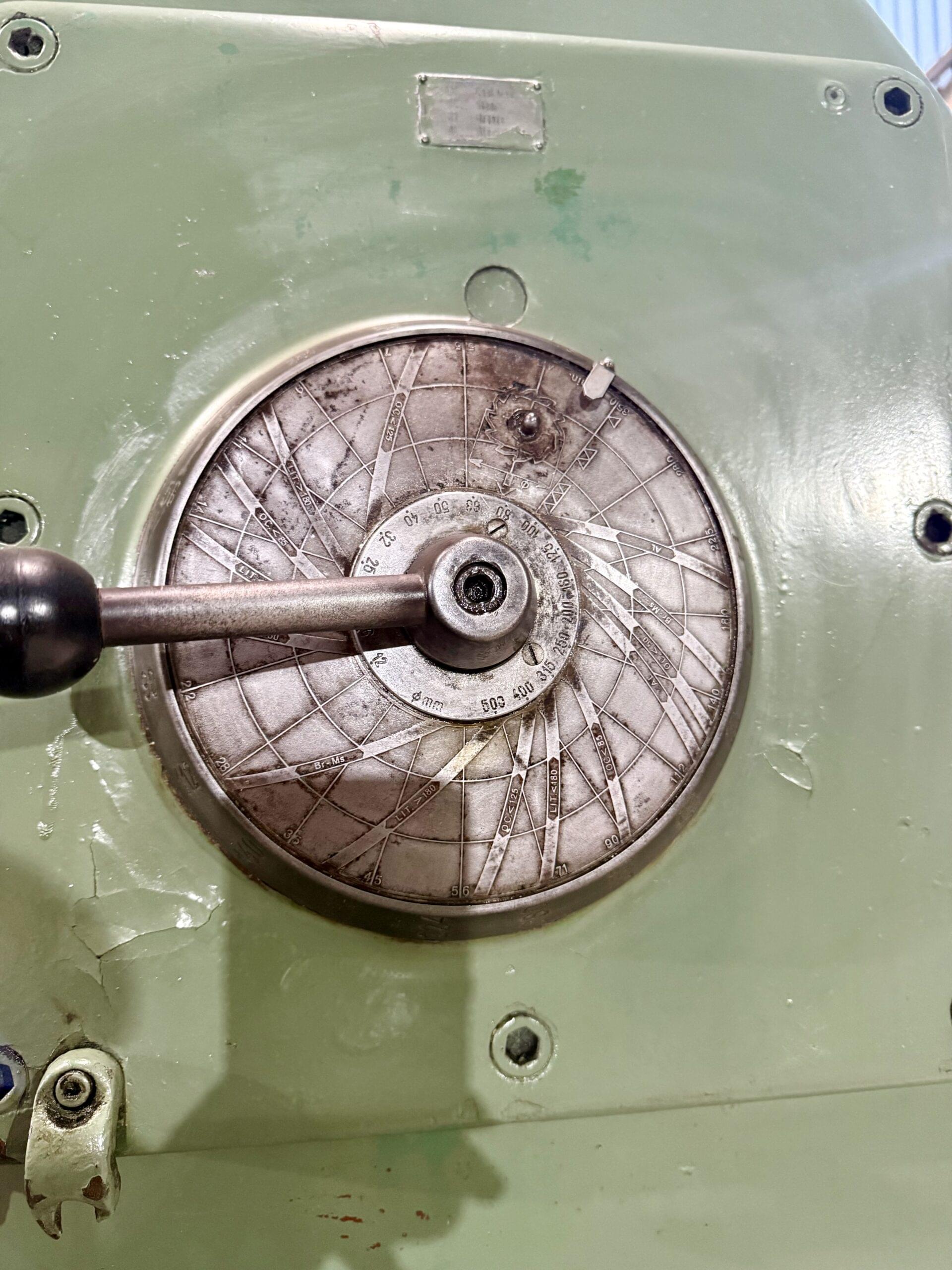 TOS MILLING FA5V MILLING MACHINE - Image 8