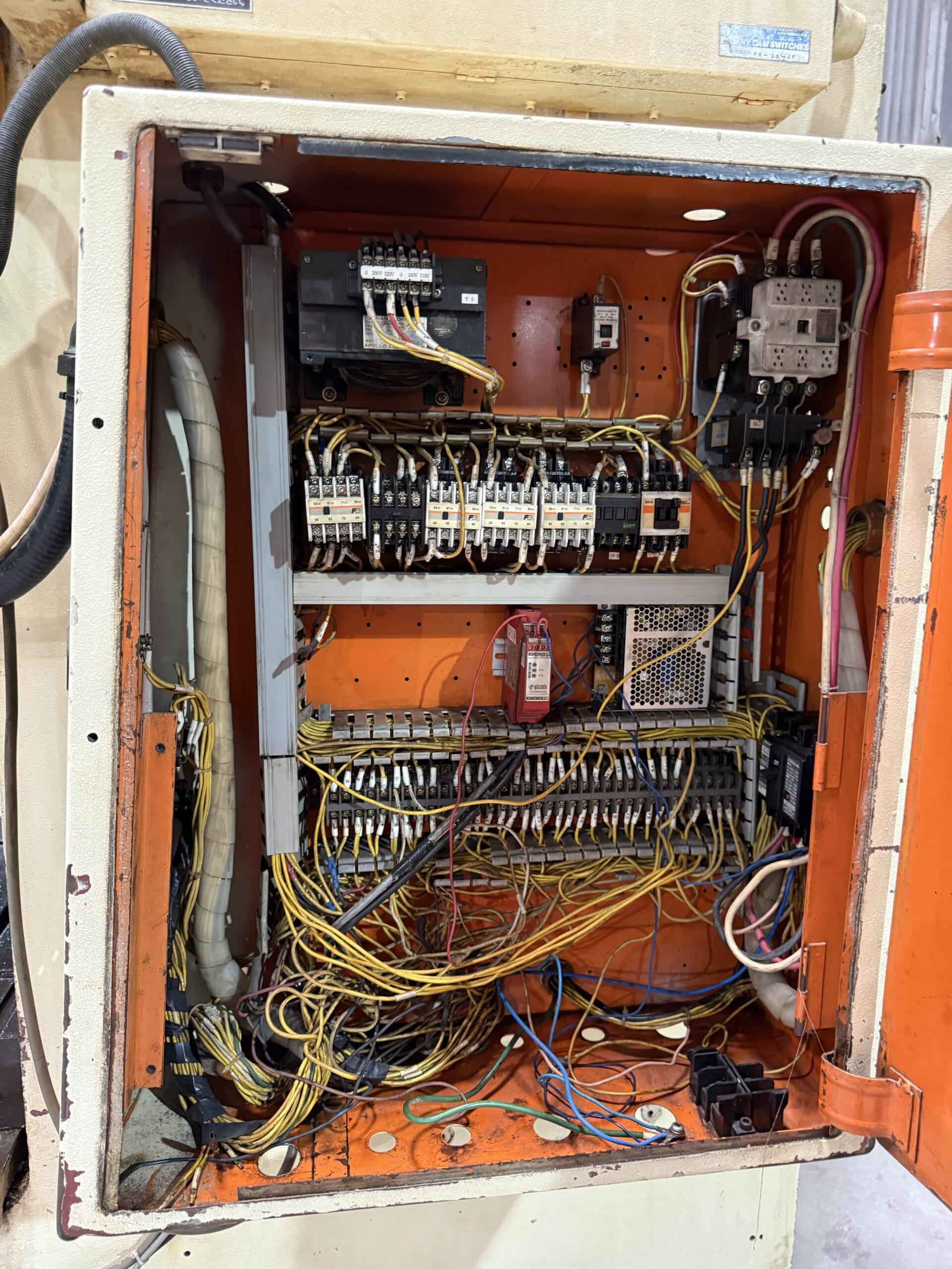 AMADA TORC-PAC 60TON POWERPRESS - Image 6