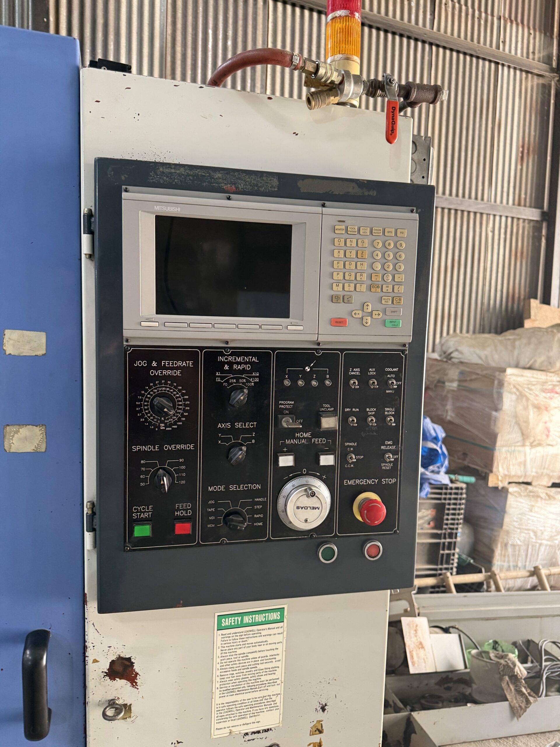 LEADWELL V-25 VERTICAL MACHINING CENTER - Image 5