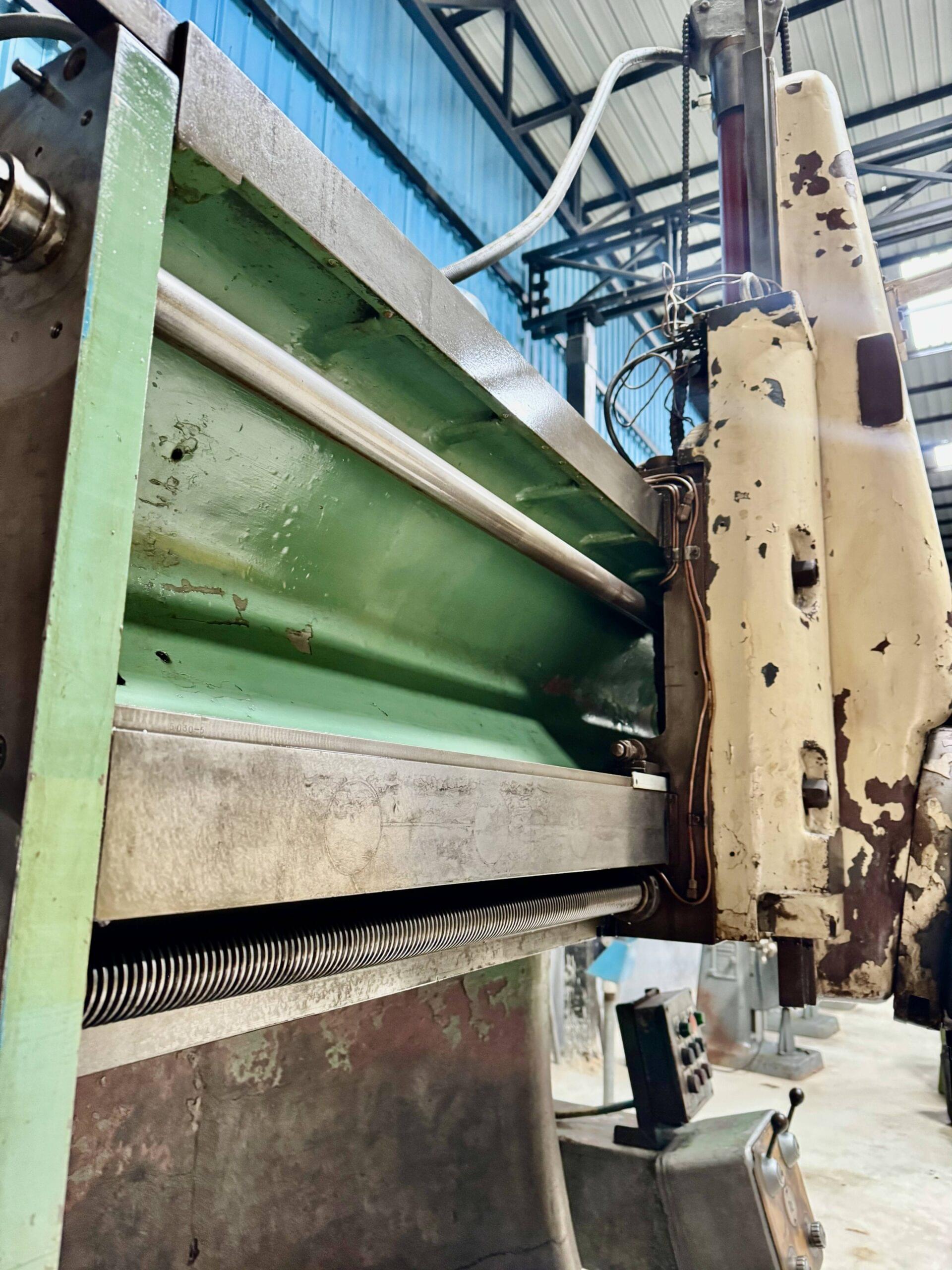 Webster Bennet 72" VERTICAL TURRET LATHE  MACHINE - Image 4